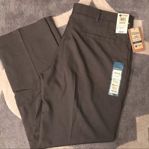 NWT Haggar Slacks 38Wx30L